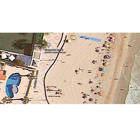 En Primera Linea De Playa *